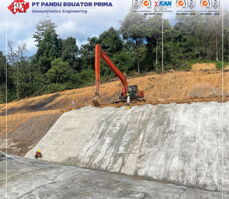 Dokumentasi Instalasi Cement Blanket Pada Proyek Water Way