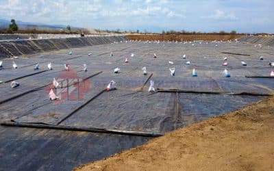 Dokumentasi Pemasangan Geomembrane HDPE Pada Kolam Tambak Udang