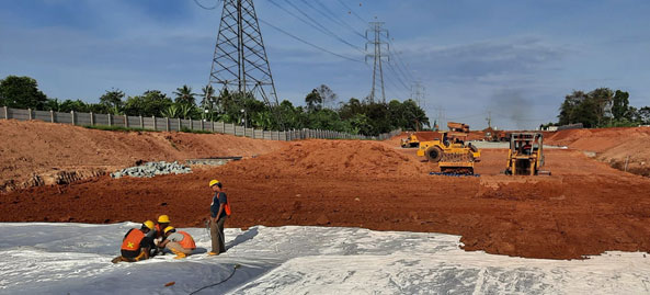 GEOSINTETIK SEBAGAI SOLUSI TEKNIK UNTUK INFRASTRUKTUR MASA DEPAN