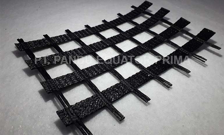 Geogrid Polyester Salah Satu Produk dari Pandu Equator Prima