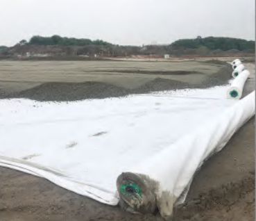 Perbedaan Geotextile Non-Woven PET dan Geotextile Non-Woven PP